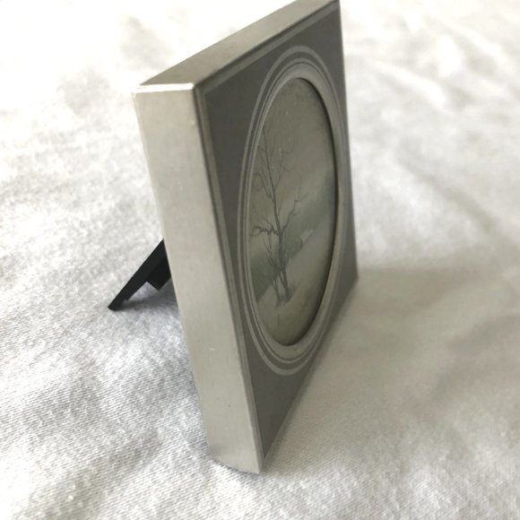 MINIATURE HAND PAINTING - Picture 2 of 3